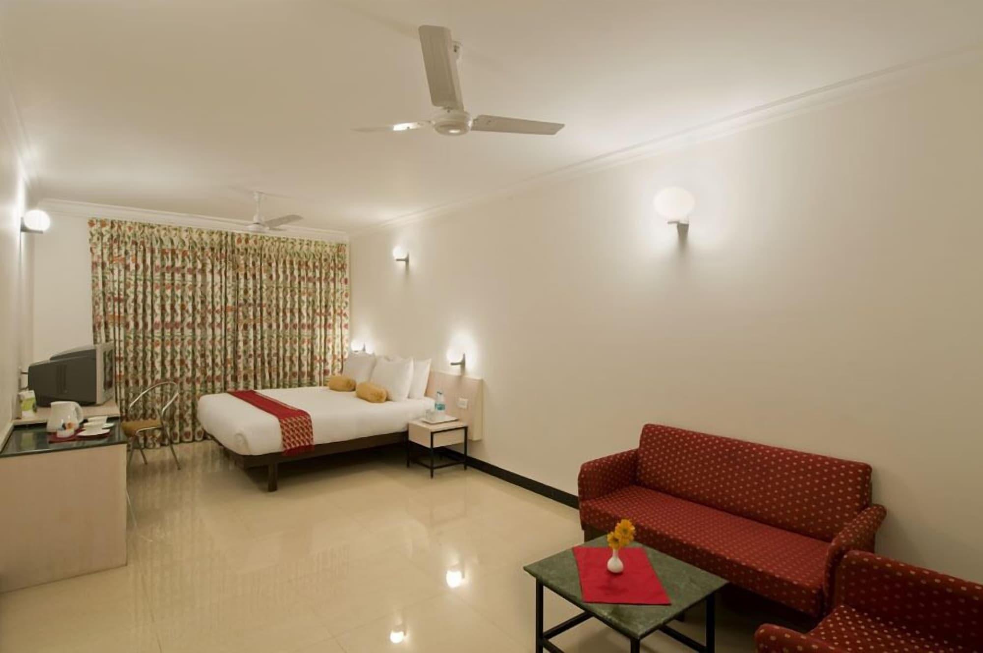 Grand Hotel Agra  Dış mekan fotoğraf