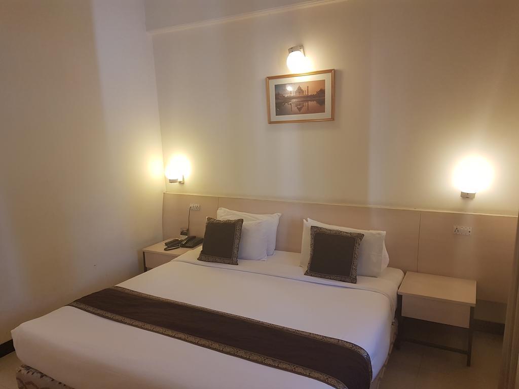 Grand Hotel Agra  Dış mekan fotoğraf